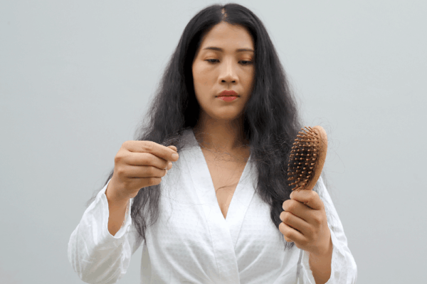 Como diminuir frizz do cabelo?